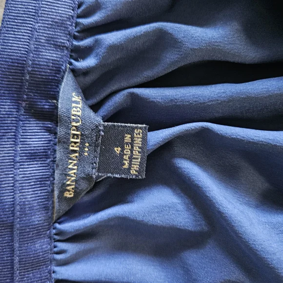 Blue and White Patterned Dress - Picture 3 of 3